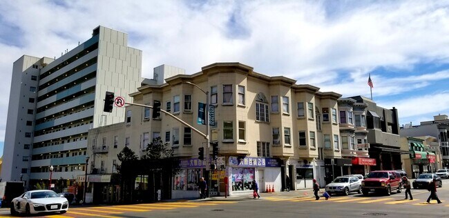 Building Photo - Broadwell, LLC (Broadway-Powell)