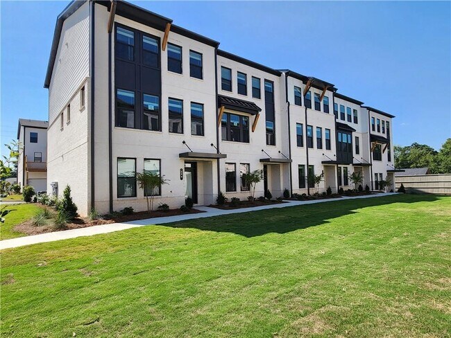 Building Photo - 408 Nix Ln