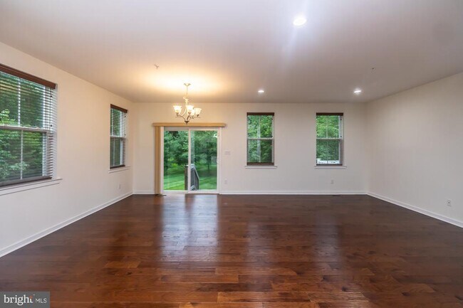 Building Photo - 401 Wynstone Ct