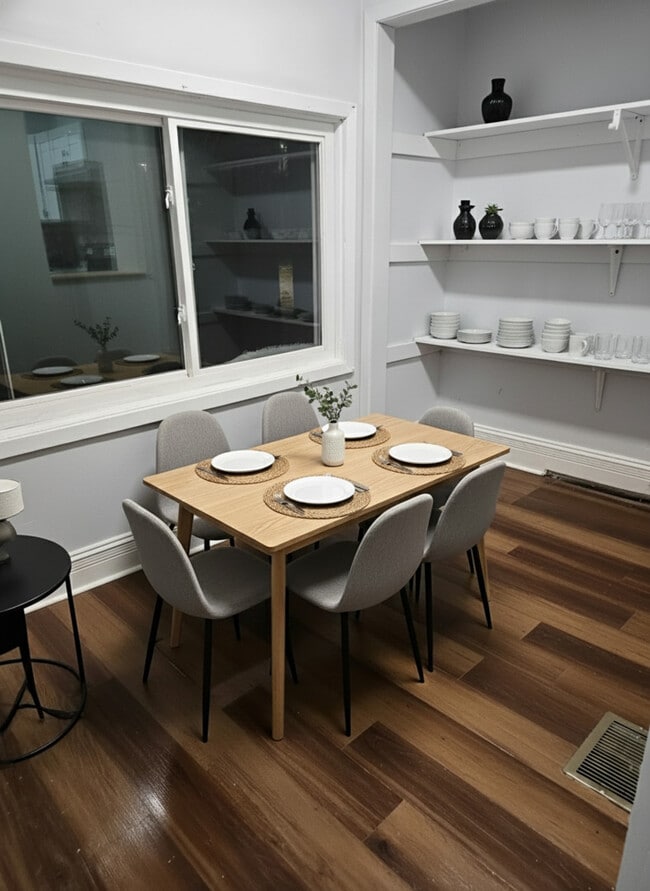 Building Photo - 6229 S Bishop St