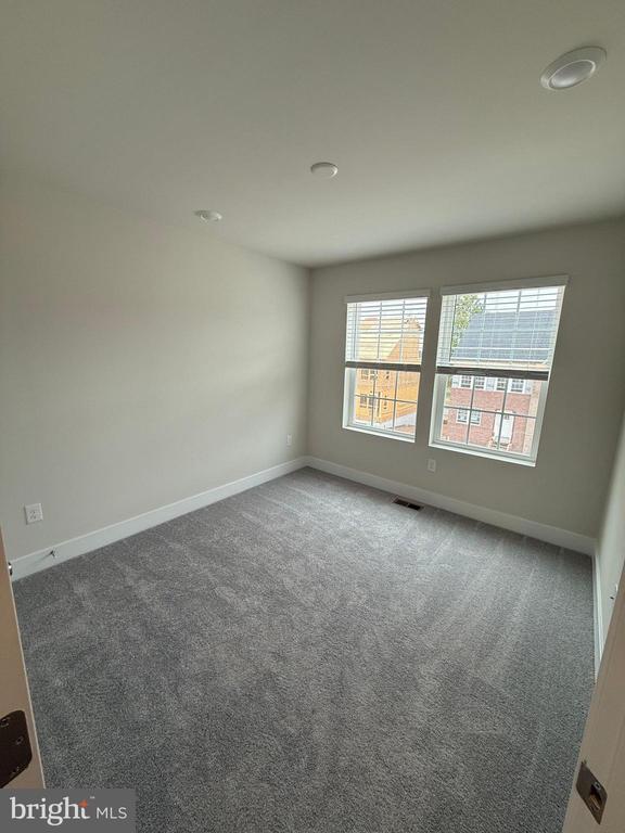 Building Photo - 2275 Marcy Dr