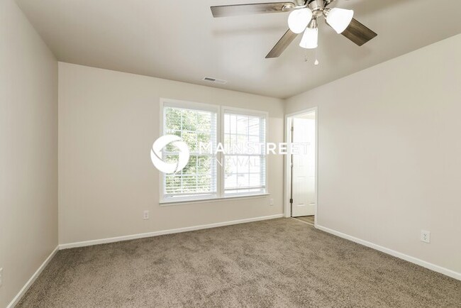 Building Photo - 540 Lakewood Glen Ct