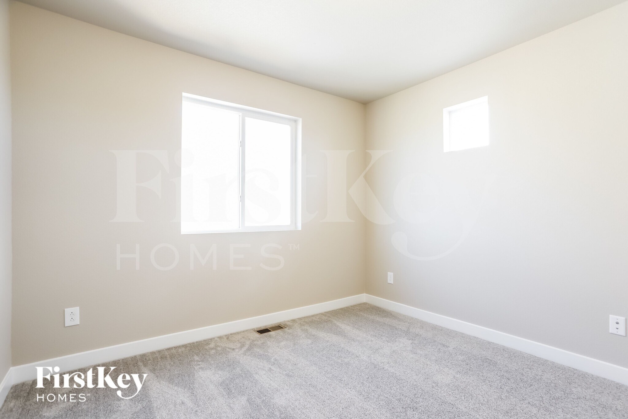 Building Photo - 10559 Horton Dr