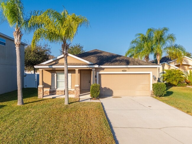 Building Photo - Beautiful 3-Bedroom Home for Rent in Port Orange Plantation