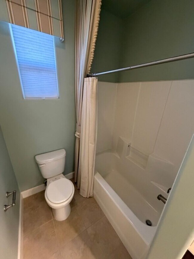 Building Photo - Beautiful home for rent in Atascadero