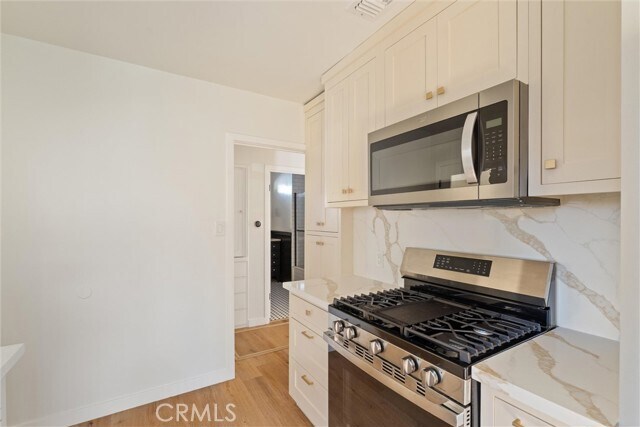 Building Photo - 2083 Parnell Way