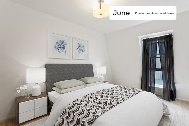 Building Photo - 1107 1/2 M St NW