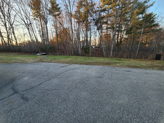 Building Photo - Unit 63