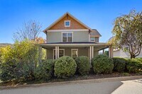 Building Photo - Modern Arts and Crafts Home