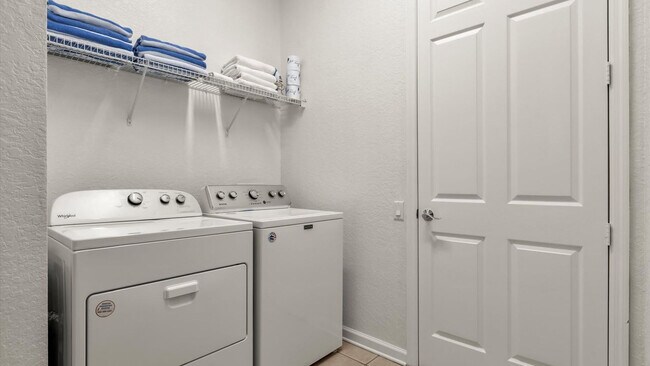Building Photo - 5048 Shoreway Loop
