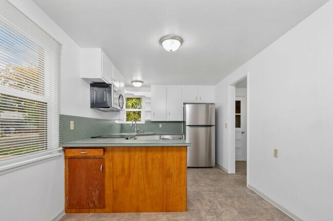 Building Photo - 2bd/1b Boise Bench Home!