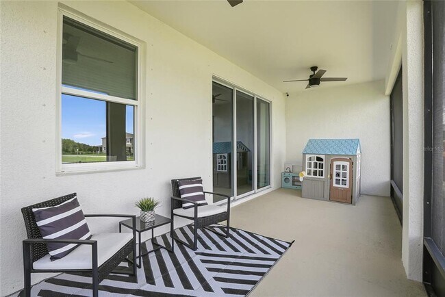 Building Photo - 3228 Living Coral Dr