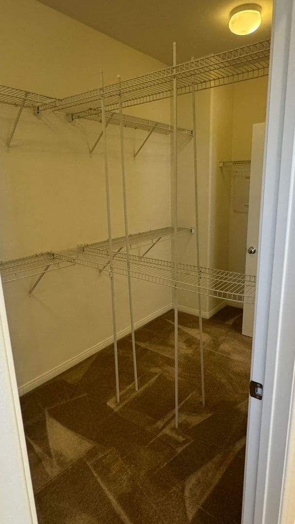 Building Photo - 6 bedroom 4.5 baths in Corona CA