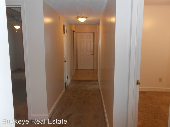 Building Photo - 161 W Maynard Ave