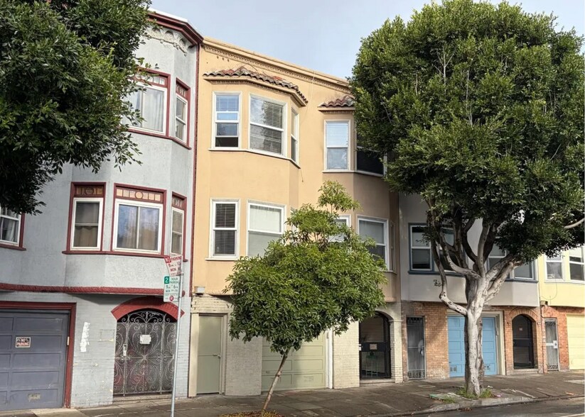 Building Photo - 1119 Webster St