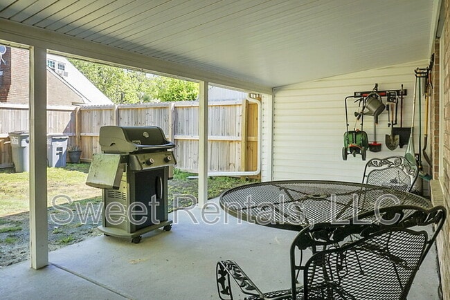 Building Photo - 4322 Briarstone Ct