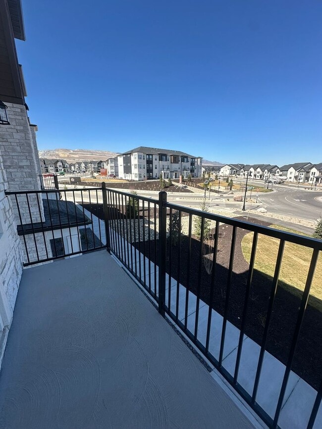 Building Photo - Brand New 3 Bed Condo with Resort-Style Amenities & Included Internet!