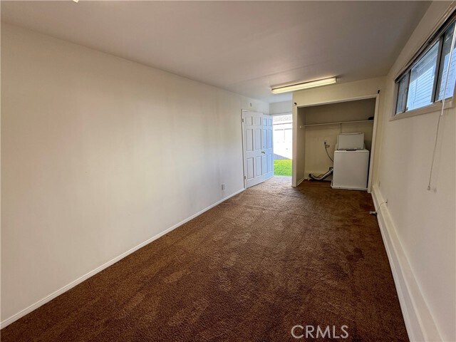 Building Photo - 750 27th St