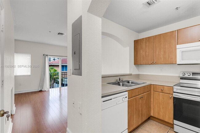 Building Photo - 7995 NW 8th St