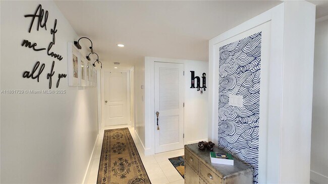 Building Photo - 1501 S Ocean Dr