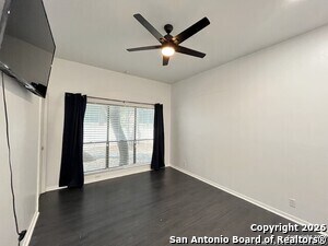 Building Photo - 8642 Fredericksburg Rd