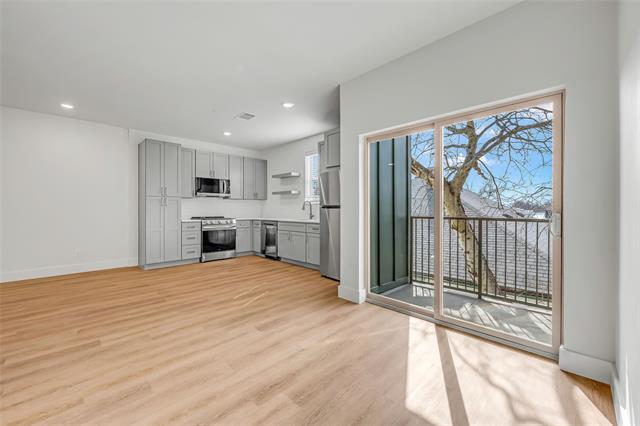 Building Photo - 5313 Reiger Ave