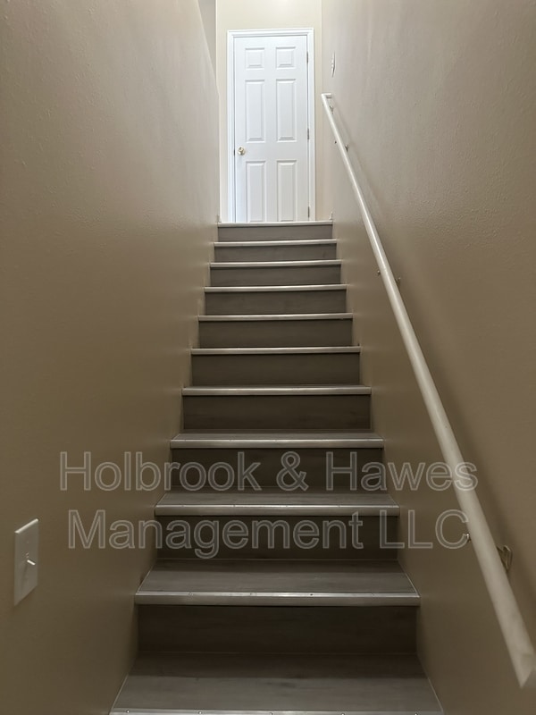 Building Photo - 4531 Boardwalk Dr