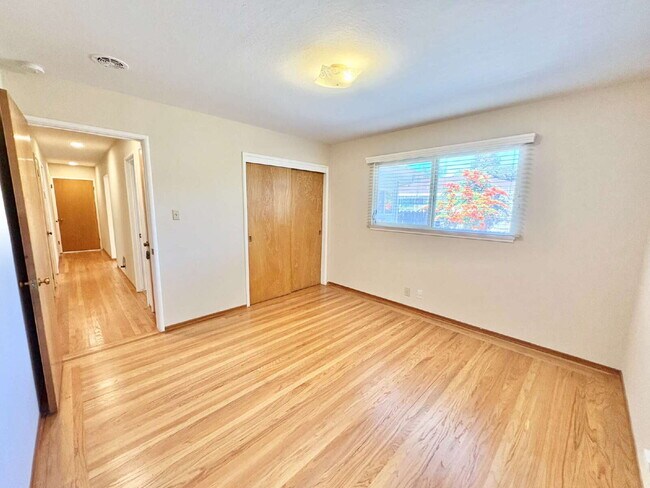 Building Photo - Peaceful Charmer Single-Story Retreat in Vallejo