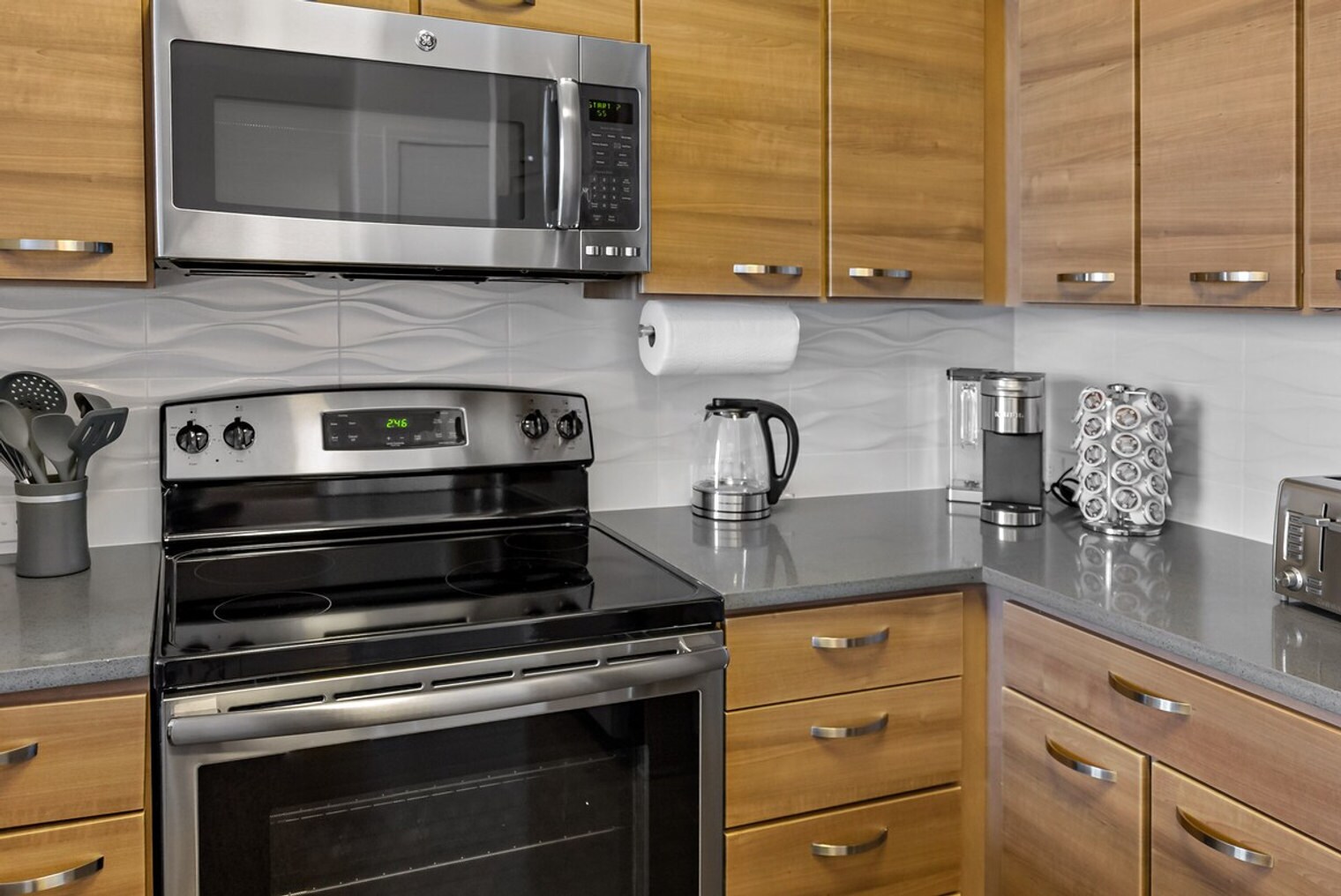 Building Photo - 1720 Saic Dr