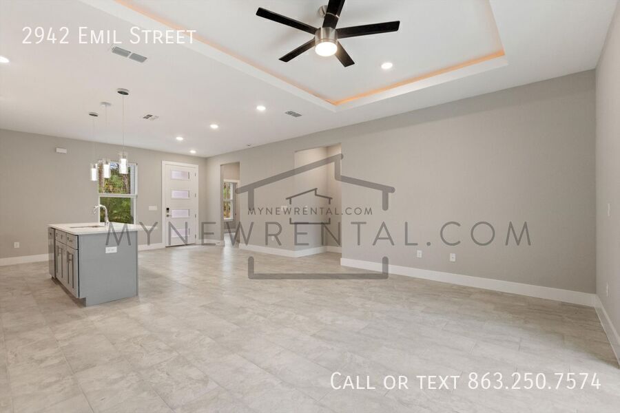 Building Photo - 2942 Emil St