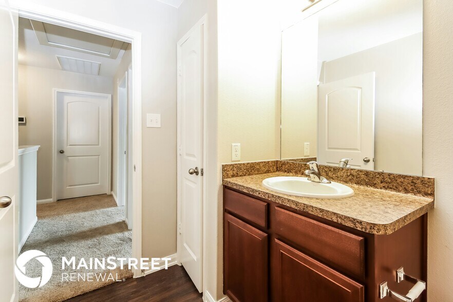 Building Photo - 24099 Wilde Dr