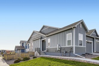 Building Photo - Don't wait! Beautiful 3 Bedroom 3 Bathroom...