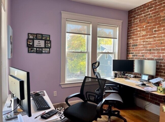 Building Photo - 375 Walden St