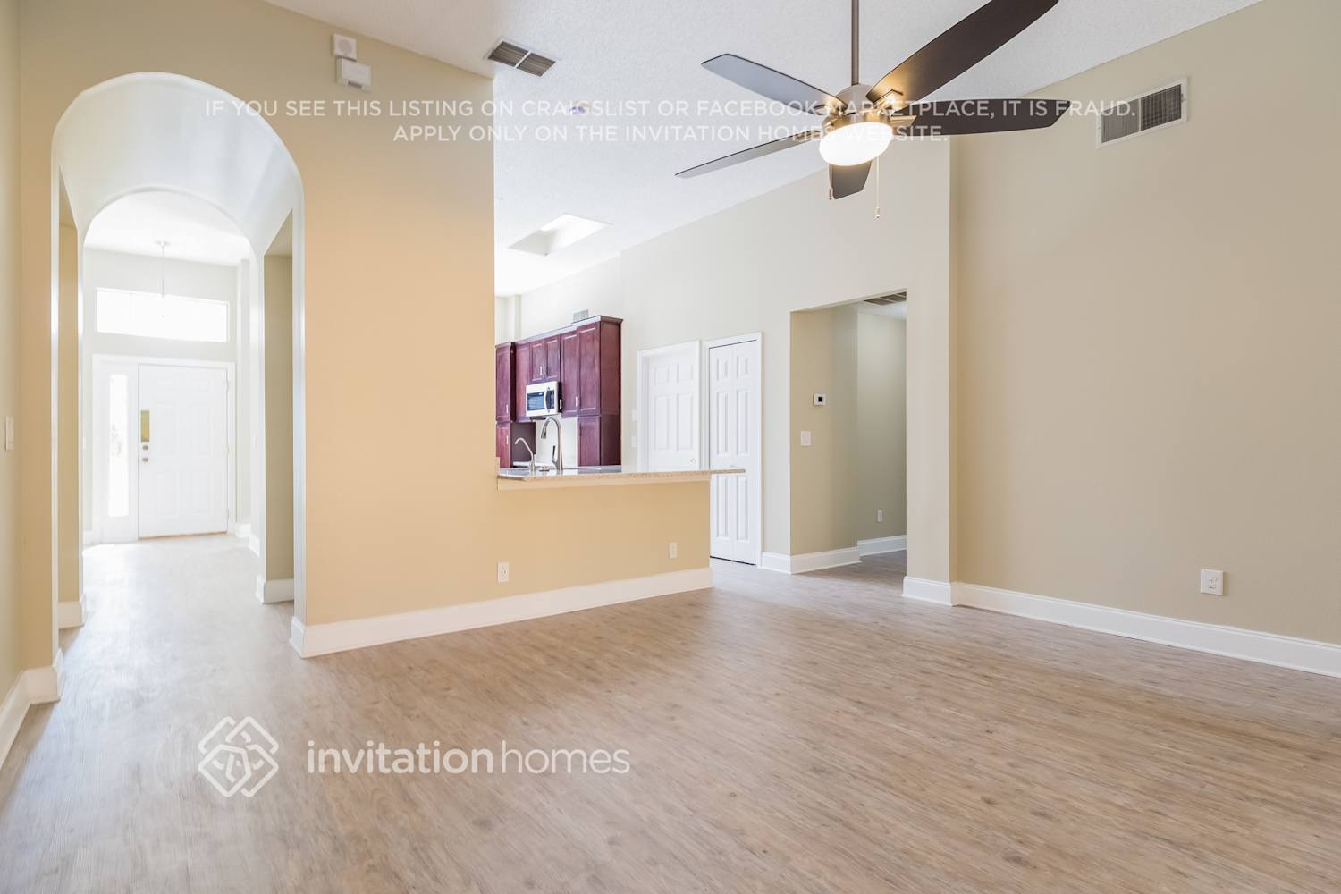 Building Photo - 3457 Woodley Park Pl