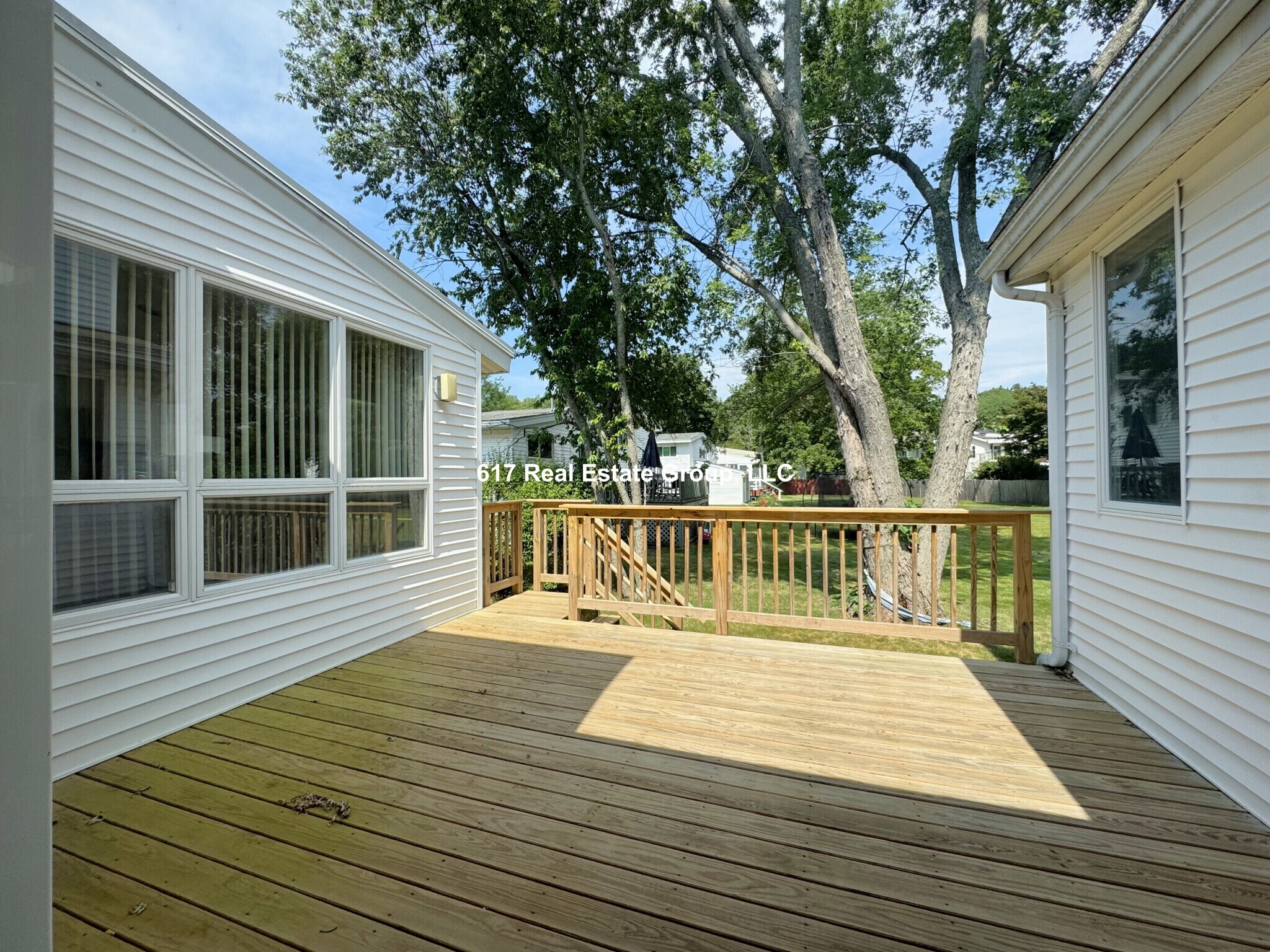 Building Photo - 55 Esty Farm Rd