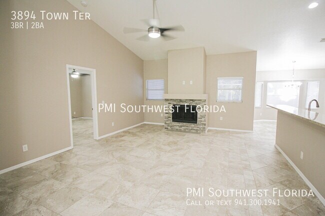 Building Photo - 3894 Town Terrace