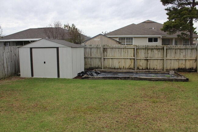 Building Photo - 6476 Sailport Cove