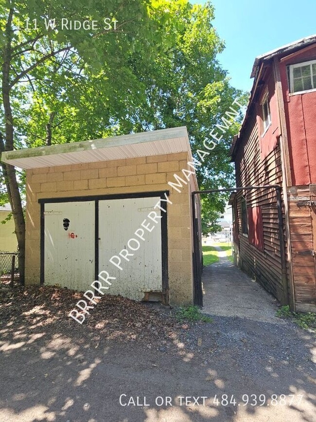 Building Photo - 111 W Ridge St