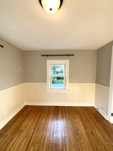 Building Photo - 215 Magnolia Ave