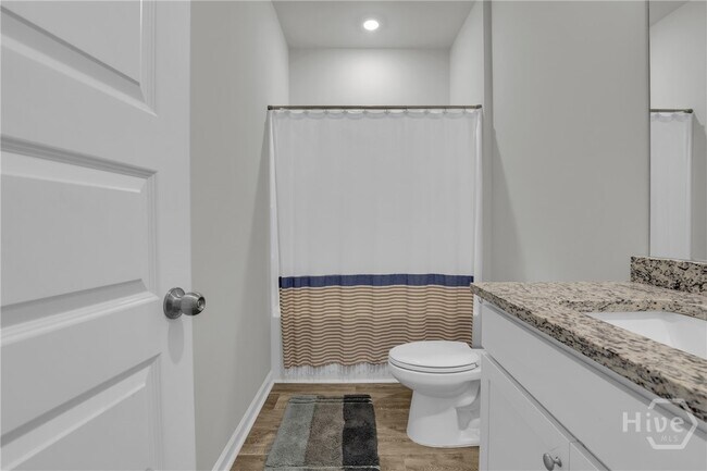 Building Photo - 106 Geranium Wy