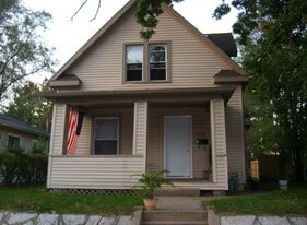 Building Photo - 1135 Bissell St