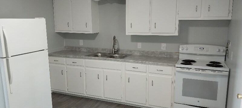 Building Photo - 145 Hendricks Blvd