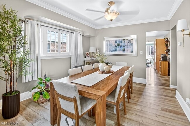 Building Photo - 10903 Parkhurst Dr