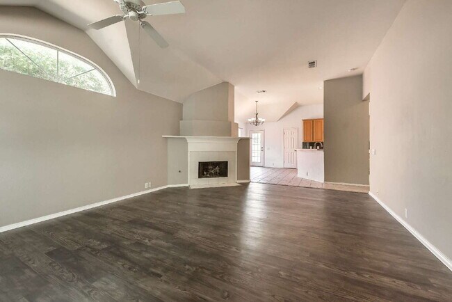 Building Photo - Attractive 3 Bedroom, 2 Bath Home in Stonebridge Ranch!