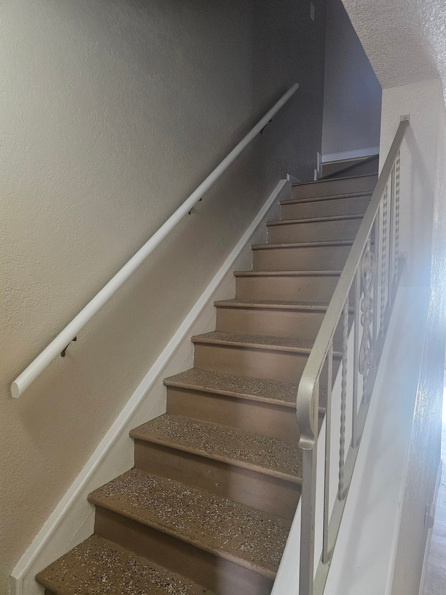 Building Photo - 54 Bonnymede Rd