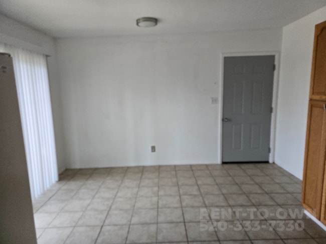 Building Photo - 15965 N Forecastle Ave