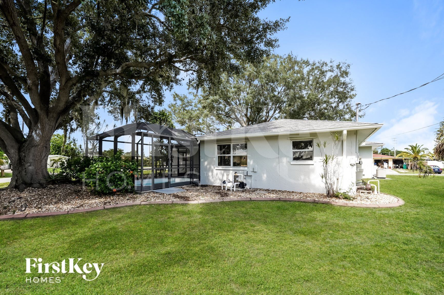 Building Photo - 136 Sunnyside St NW