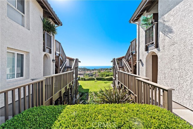 Building Photo - 68 Corniche Dr