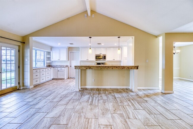 Building Photo - 22438 Coriander Dr