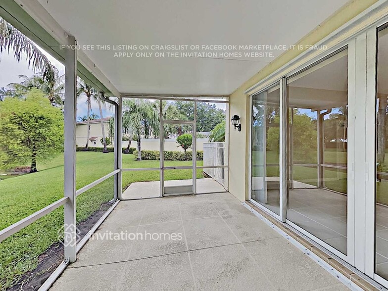 Building Photo - 495 Capistrano Dr